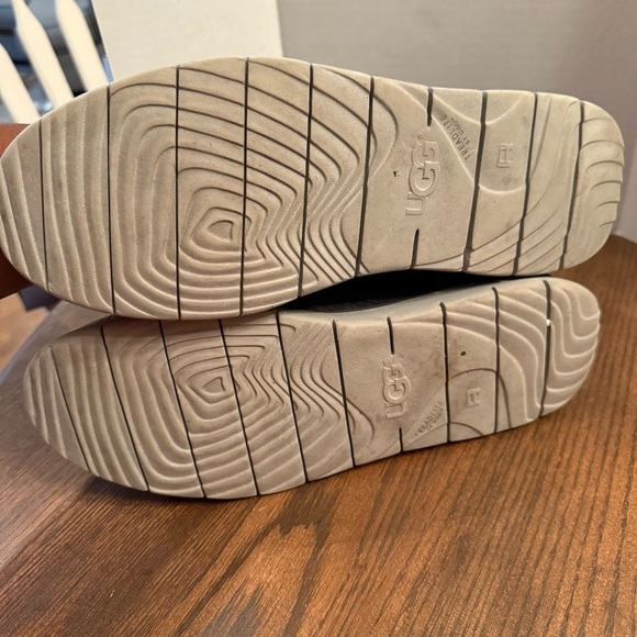 Ugg Hendrickson Chukka boots in black leather. Size 11 - Picture 5 of 7